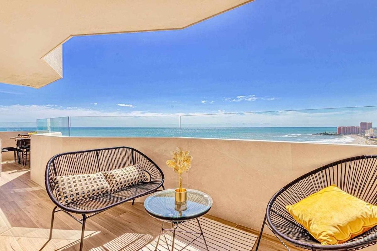 797 Holiday Rentals - Benalbeach- Moderno Piso Para 5 Con Vistas Al Mar Benalmadena Exterior photo